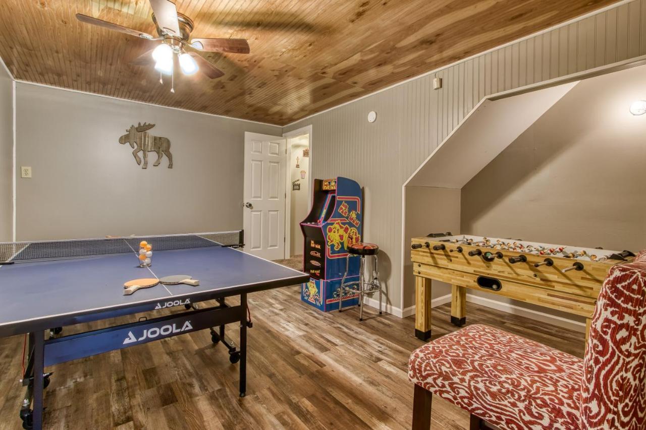 סביירוויל Fun & Games By Honeybearcabins 2Br/1Ba Sleeps 7 מראה חיצוני תמונה
